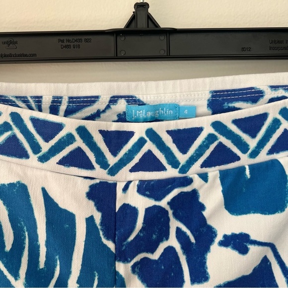 J. McLaughlin Women Size 4 Blue Tropical Print Trouser Pants - Picture 3 of 9